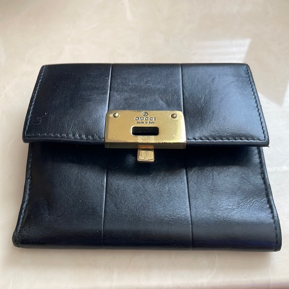 Gucci wallet
